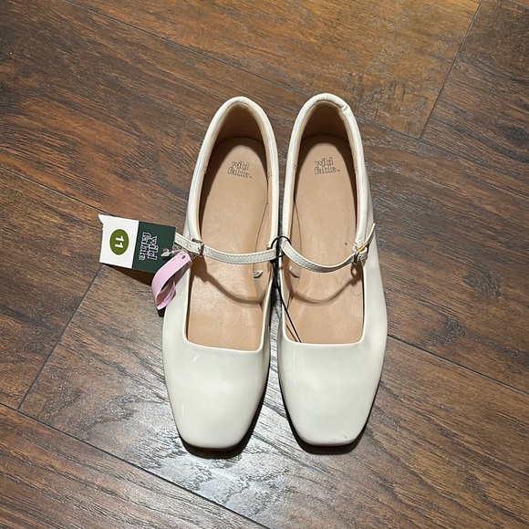 Wild Diva Shoes - Wild Fable Women’s Cream Mary Jane Semi Square Toe Flats